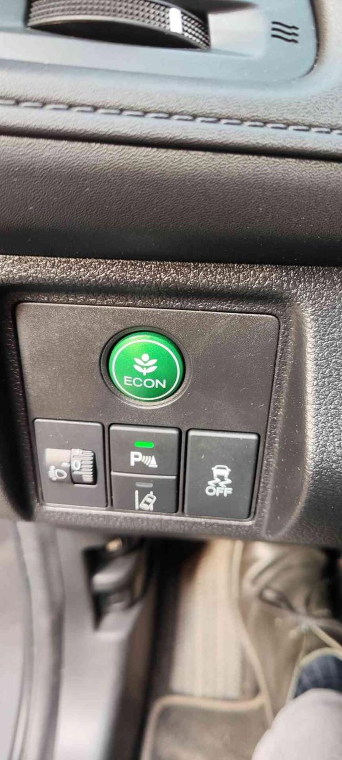 Honda HR-V 1.5 i-VTEC CVT Elegance Connect ADAS (13)