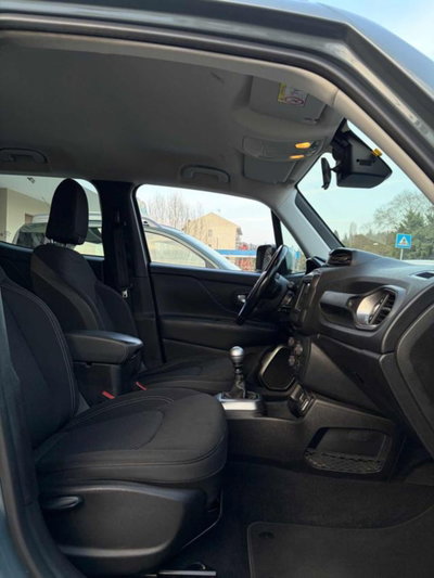 Jeep Renegade 1.4 MultiAir Limited (10)