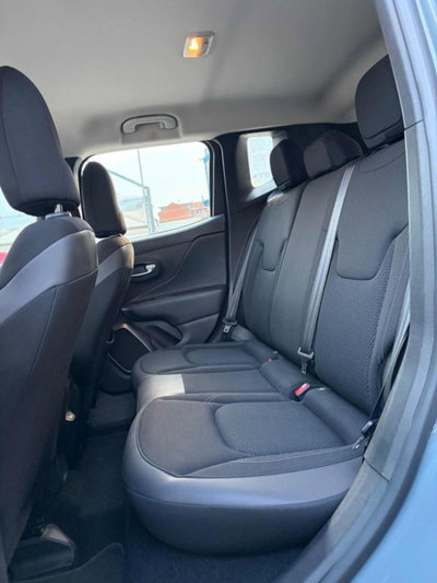 Jeep Renegade 1.4 MultiAir Limited (11)