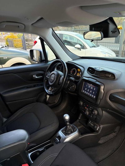 Jeep Renegade 1.4 MultiAir Limited (8)