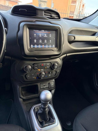 Jeep Renegade 1.4 MultiAir Limited (9)