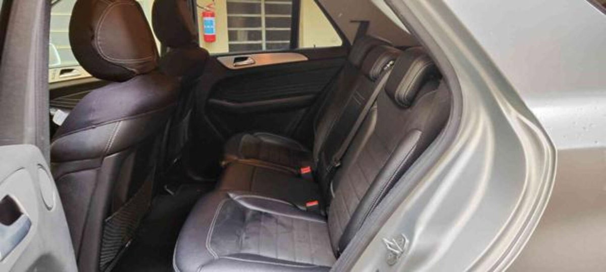 Mercedes-Benz Classe ML 250 BlueTEC 4Matic Sport (7)