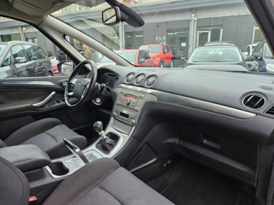 Ford S-Max 2.0 TDCi 140CV Titanium (10)