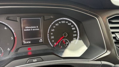 Volkswagen T-Roc 2.0 TDI SCR 150 CV Business BlueMotion Technology (8)