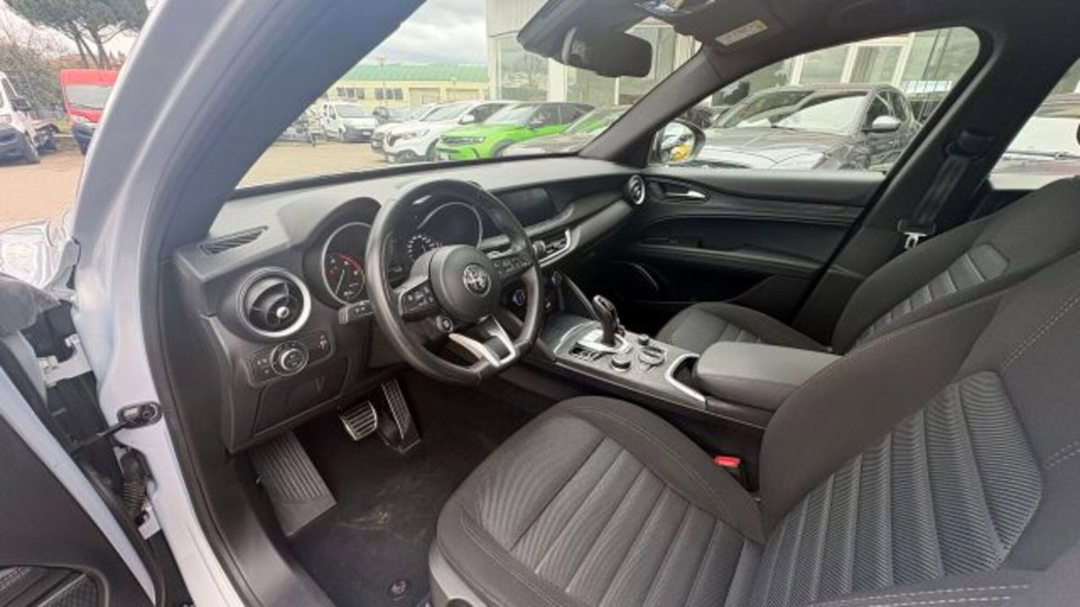 Alfa Romeo Stelvio Stelvio 2.2 Turbodiesel 190 CV AT8 Q4 Super Business (11)