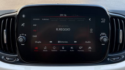 Fiat 500 1.0 Hybrid Dolcevita (16)