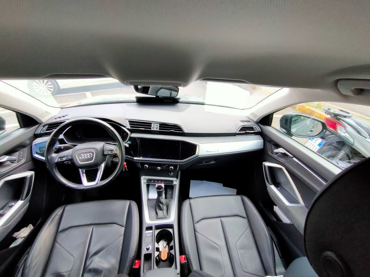 Audi Q3 35 TDI quattro S tronic Business Advanced (11)