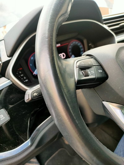 Audi Q3 35 TDI quattro S tronic Business Advanced (12)