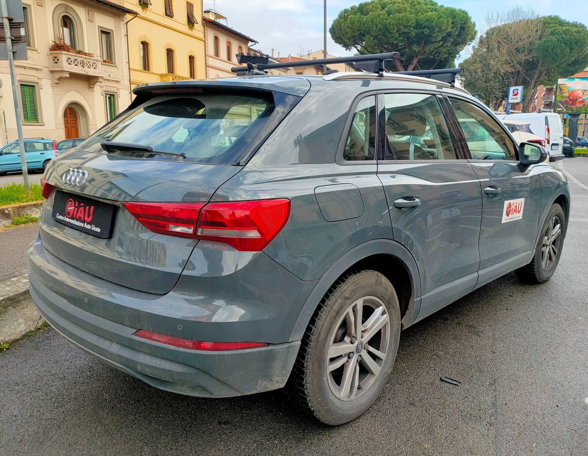 Audi Q3 35 TDI quattro S tronic Business Advanced (9)
