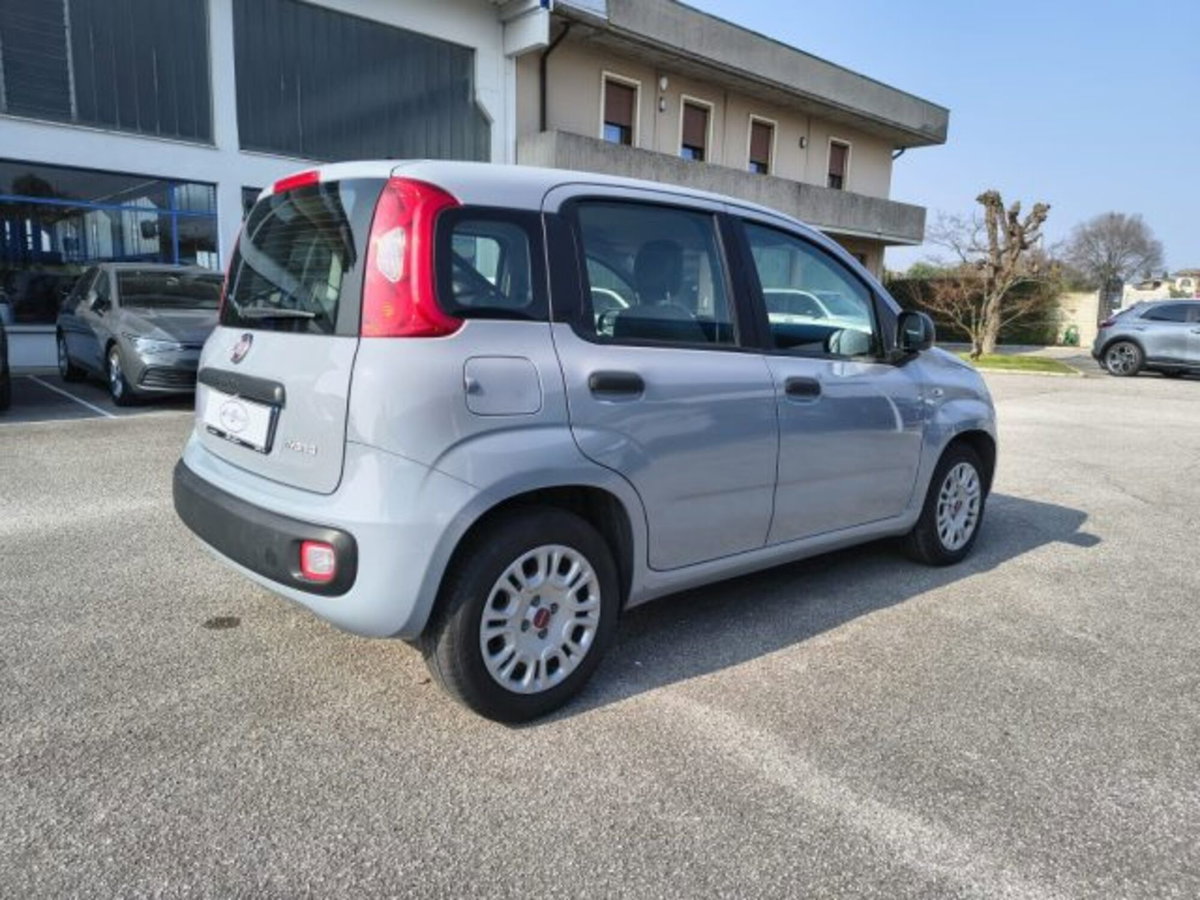 Fiat Panda 1.0 firefly hybrid s&s 70cv 5p.ti (5)