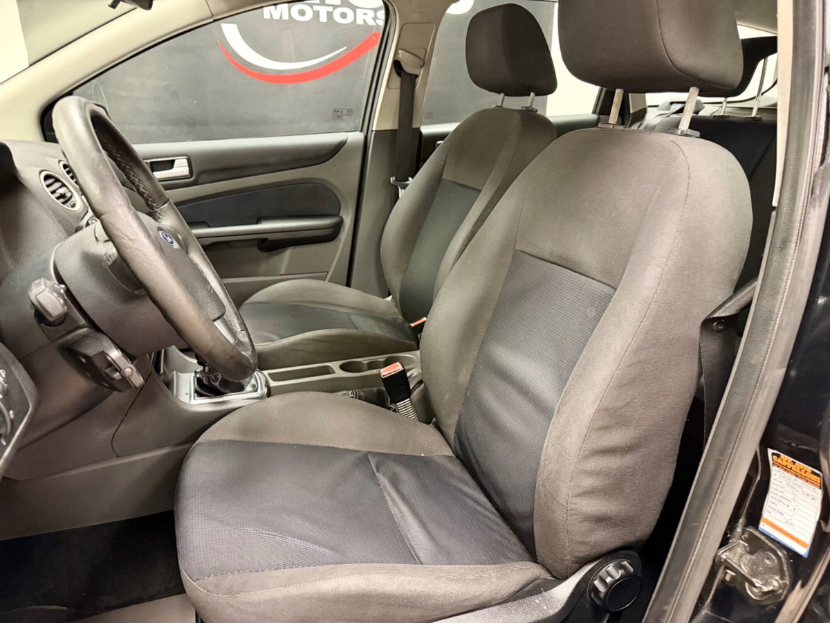 Ford Focus Station Wagon 1.6 TDCi (90CV) S.W. (10)