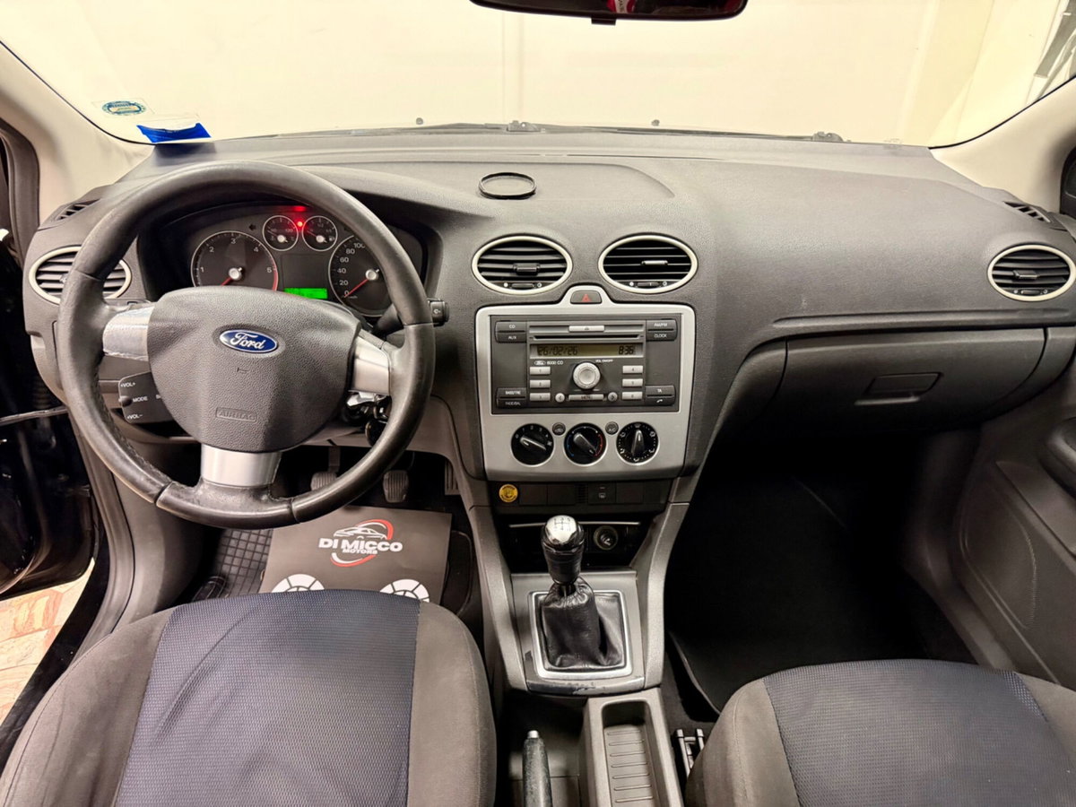 Ford Focus Station Wagon 1.6 TDCi (90CV) S.W. (12)