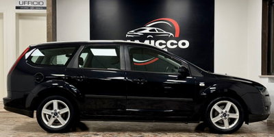 Ford Focus Station Wagon 1.6 TDCi (90CV) S.W. (4)