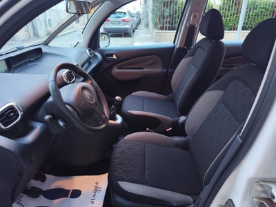 Citroen C3 Picasso 1.6 HDi 90 Seduction (11)