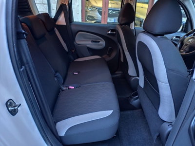 Citroen C3 Picasso 1.6 HDi 90 Seduction (19)