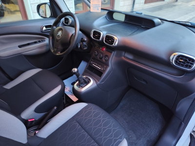Citroen C3 Picasso 1.6 HDi 90 Seduction (20)