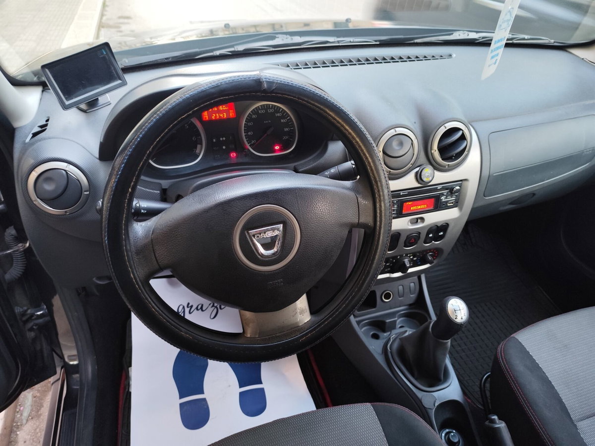 Dacia Duster 1.6 110CV 4x2 GPL Lauréate (16)