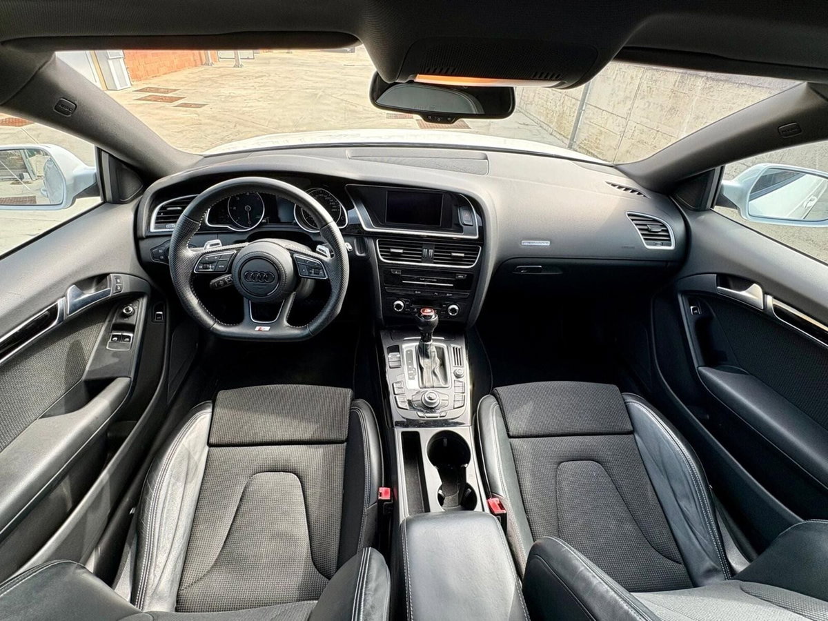 Audi A5 Coupé 2.0 TDI clean diesel quattro (5)