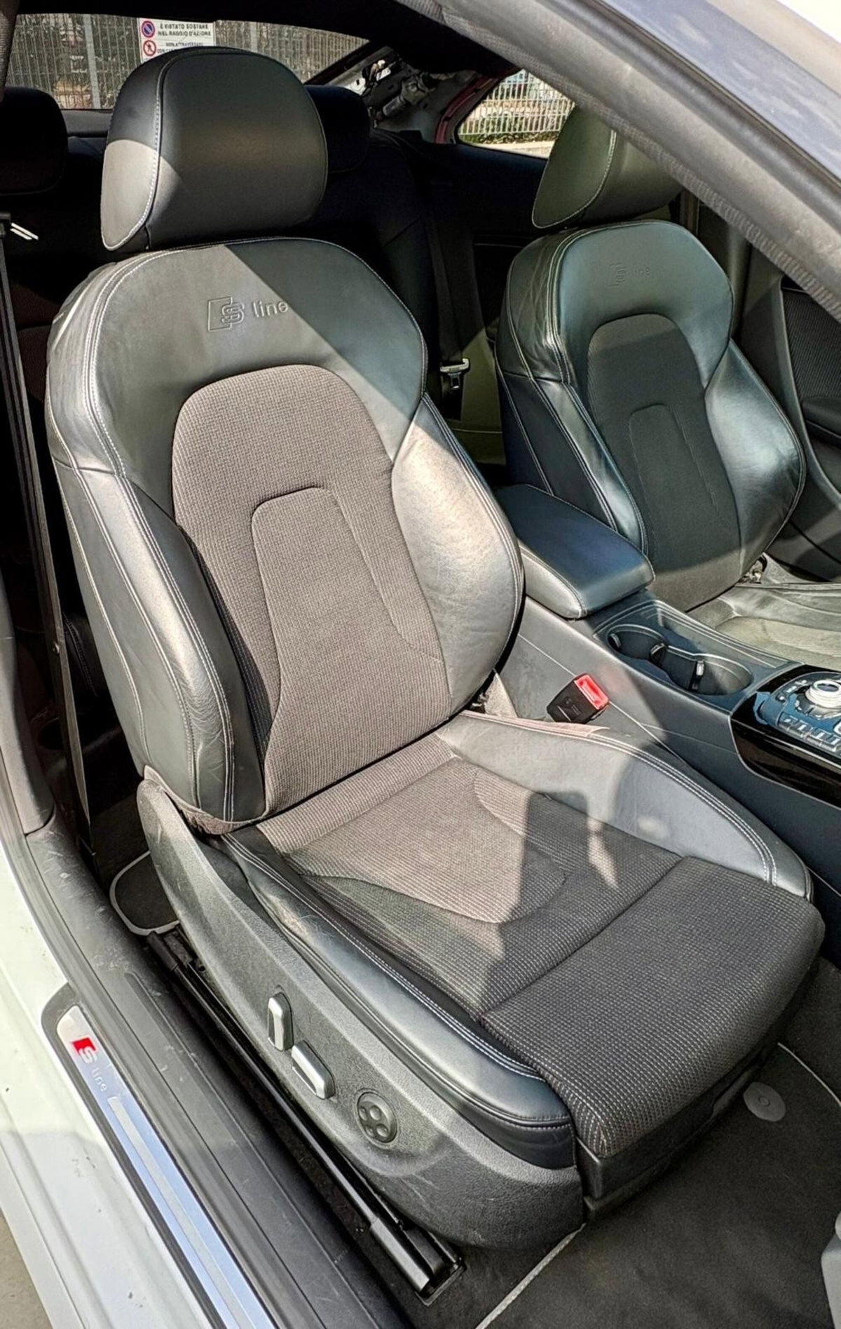 Audi A5 Coupé 2.0 TDI clean diesel quattro (9)