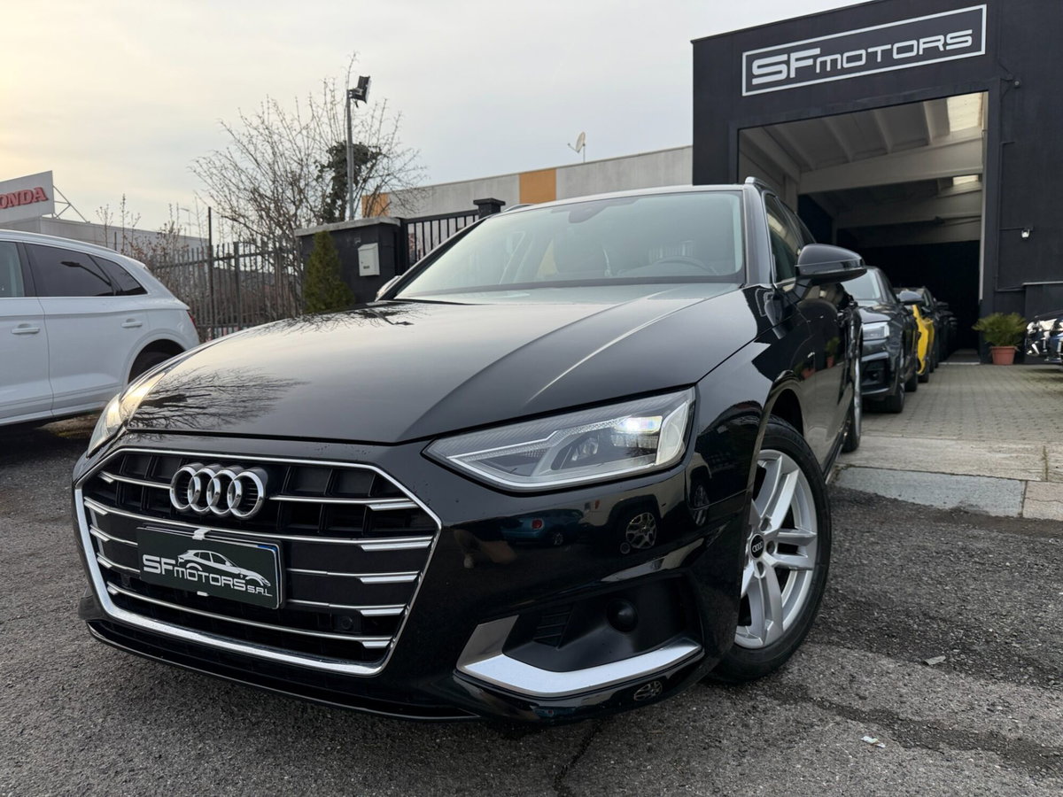 Audi A4 Avant 35 TDI/163 CV S tronic Business Advanced (2)