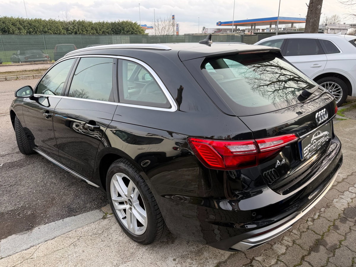 Audi A4 Avant 35 TDI/163 CV S tronic Business Advanced (4)