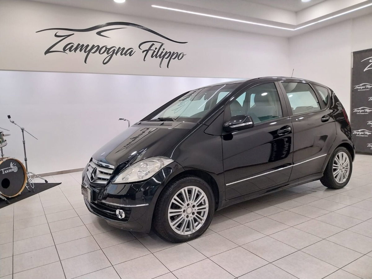 Mercedes-Benz Classe A 180 CDI Elegance (2)