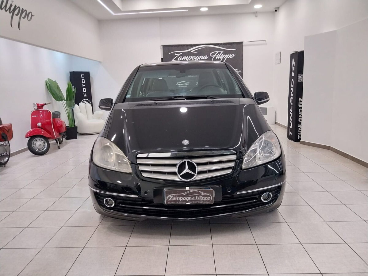 Mercedes-Benz Classe A 180 CDI Elegance (4)