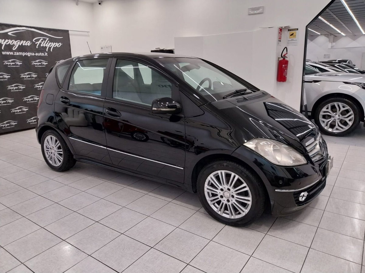 Mercedes-Benz Classe A 180 CDI Elegance (7)