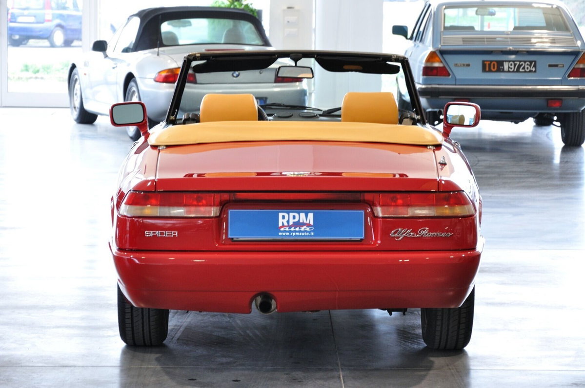Alfa Romeo Spider 1.6 (5)