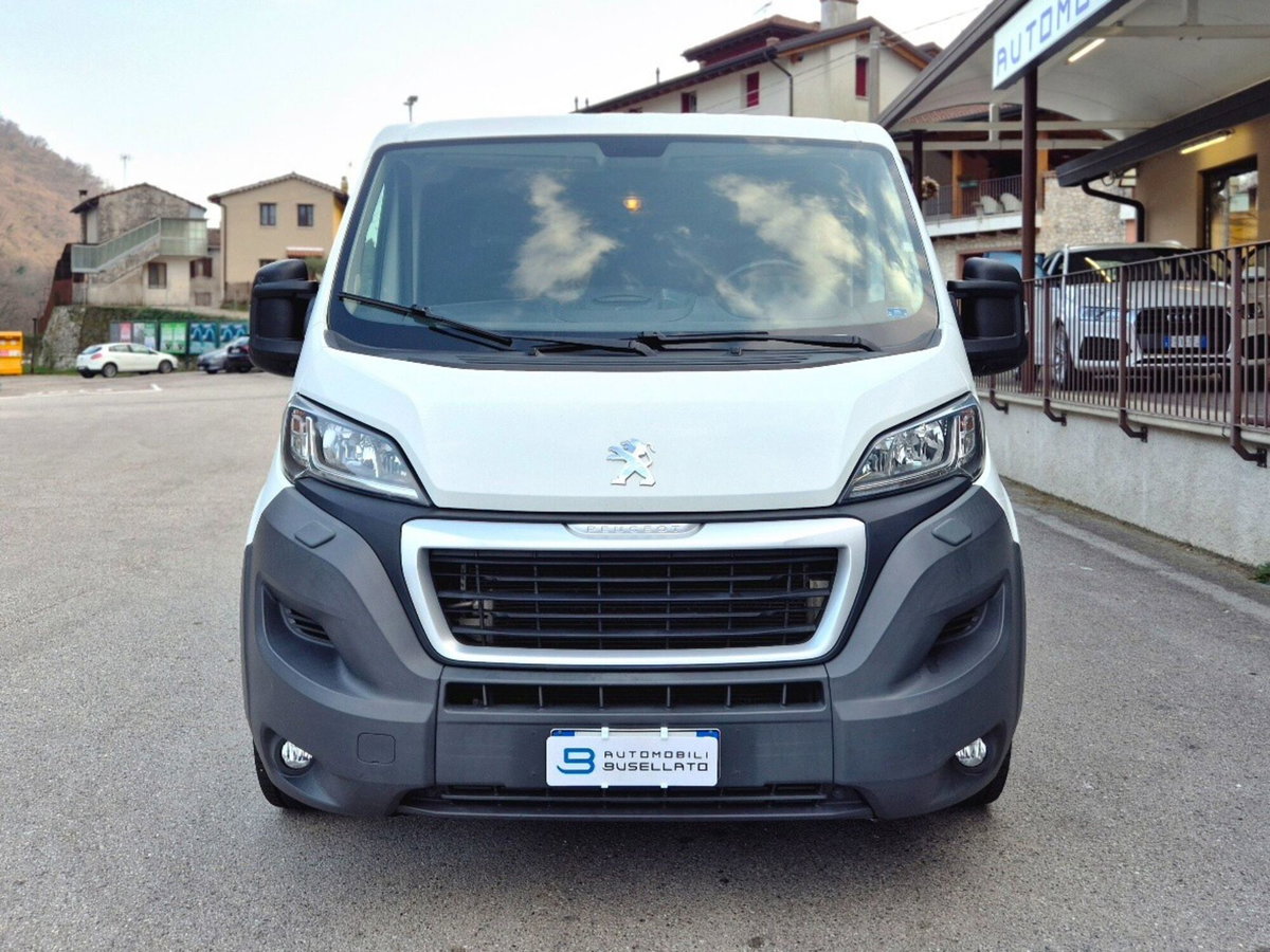 Peugeot Boxer Furgone 330 2.0 BlueHDi 130CV PC-TN Furgone (2)