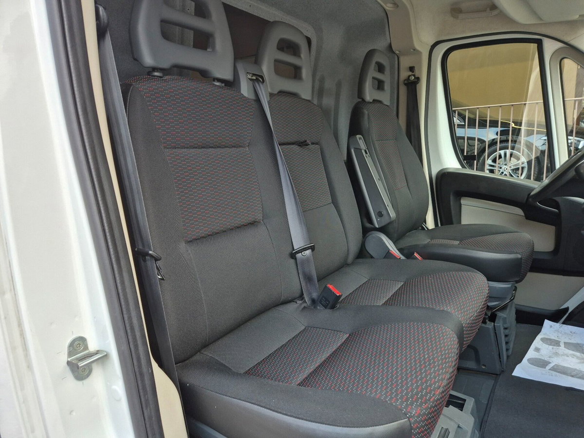 Peugeot Boxer Furgone 330 2.0 BlueHDi 130CV PC-TN Furgone (7)