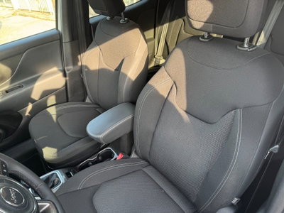 Jeep Renegade 1.6 Mjt 130 CV Limited (17)