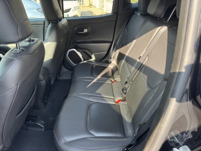 Jeep Renegade 1.6 Mjt 120 CV Limited (18)