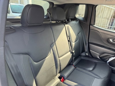 Jeep Renegade 1.6 Mjt 120 CV Limited (19)