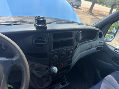 Iveco Daily Furgone 35S18V 3.0 Hpt PM-TM Furgone (11)