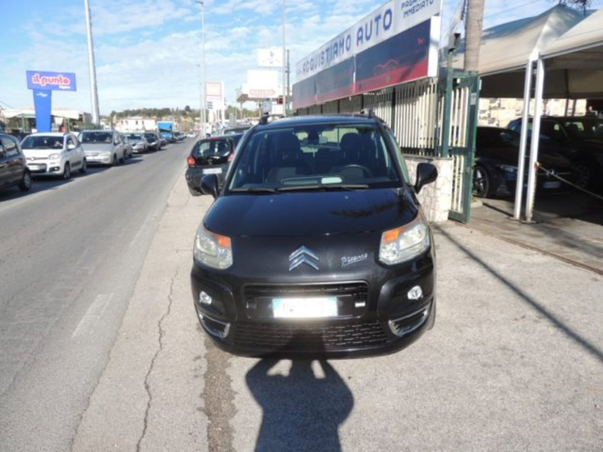 Citroen C3 Picasso 1.6 VTi 120 Exclusive Style (2)
