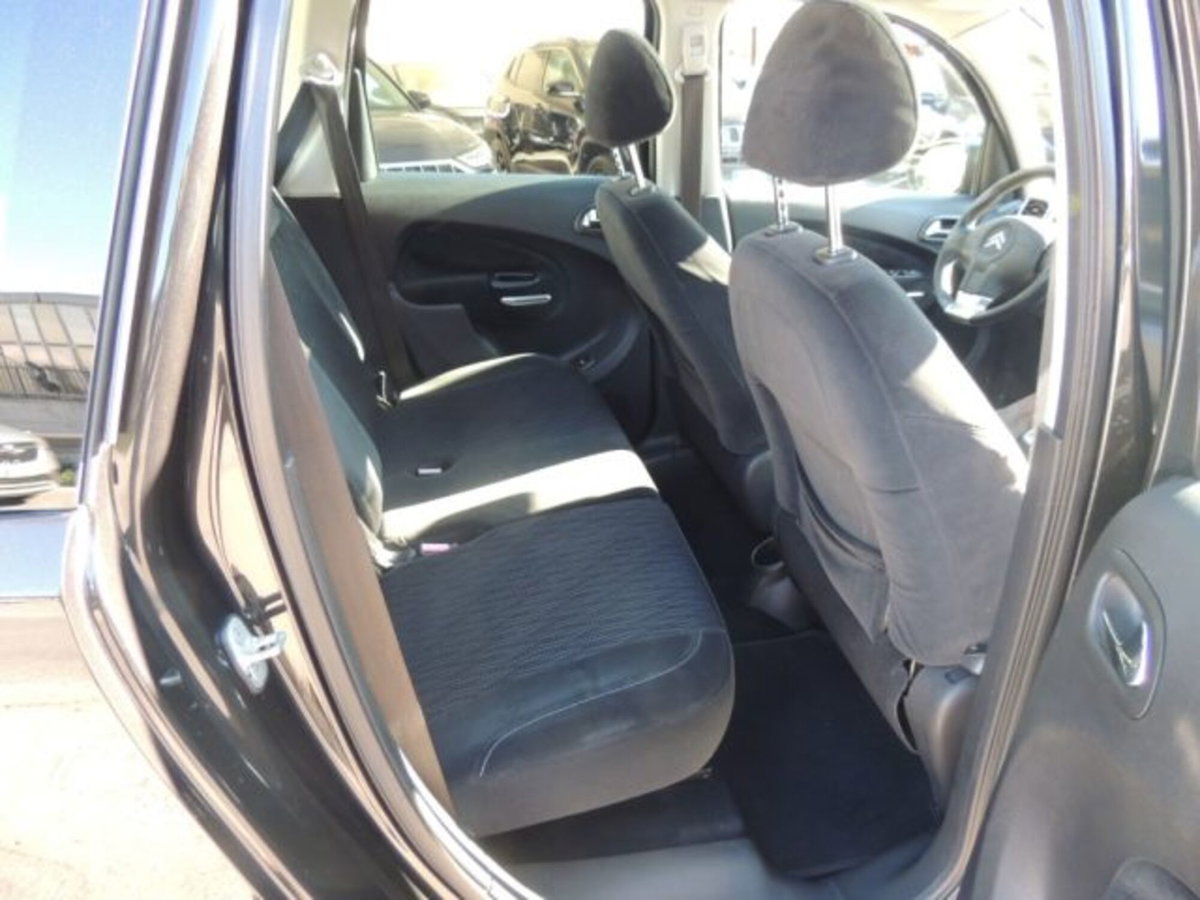 Citroen C3 Picasso 1.6 VTi 120 Exclusive Style (7)