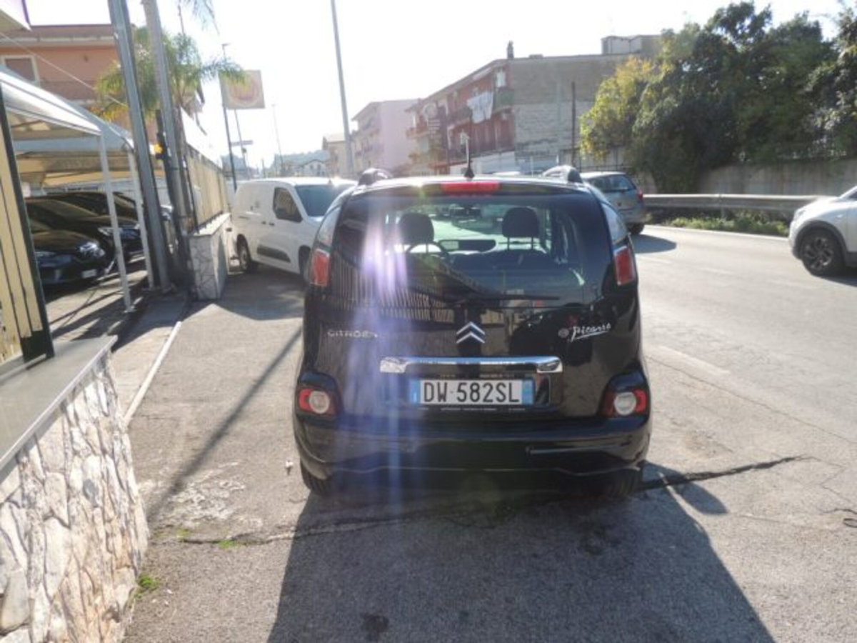 Citroen C3 Picasso 1.6 VTi 120 Exclusive Style (8)