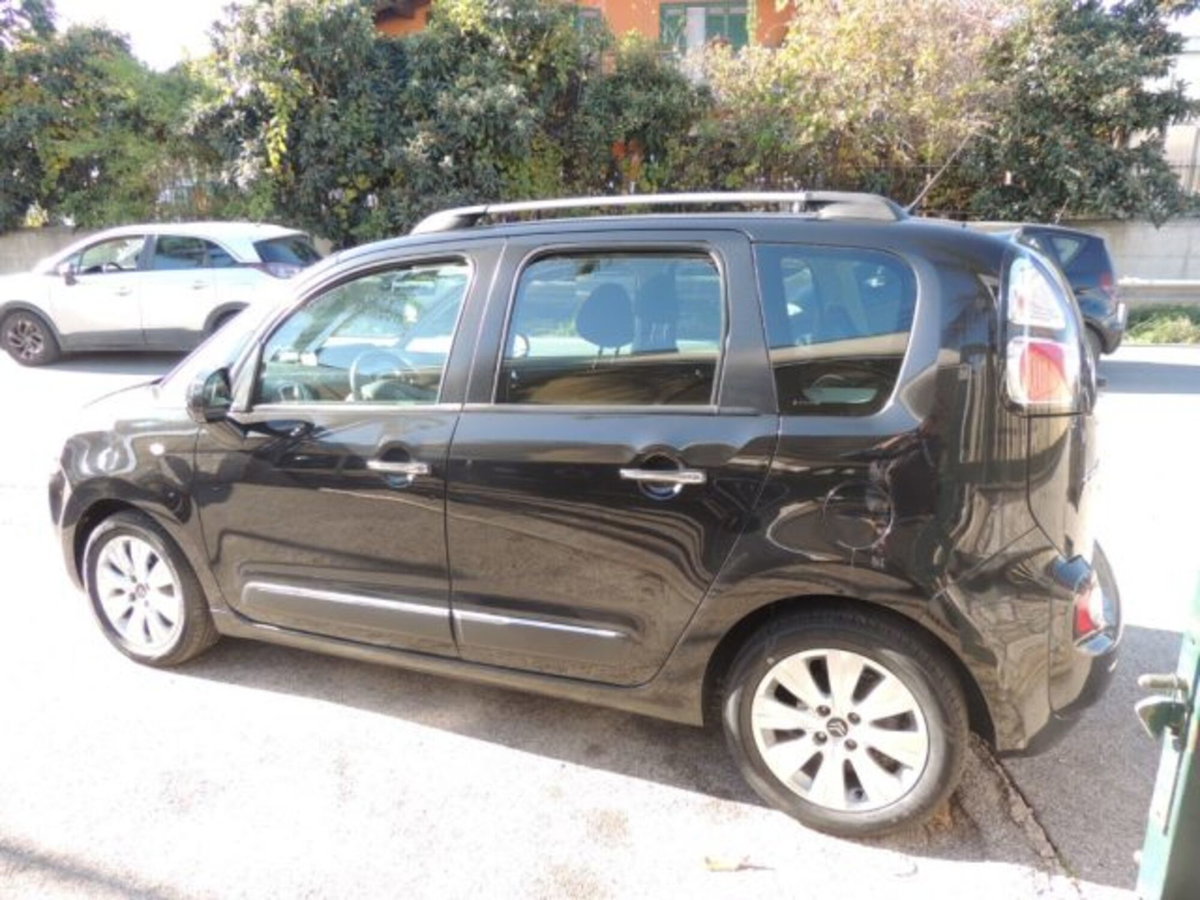 Citroen C3 Picasso 1.6 VTi 120 Exclusive Style (9)