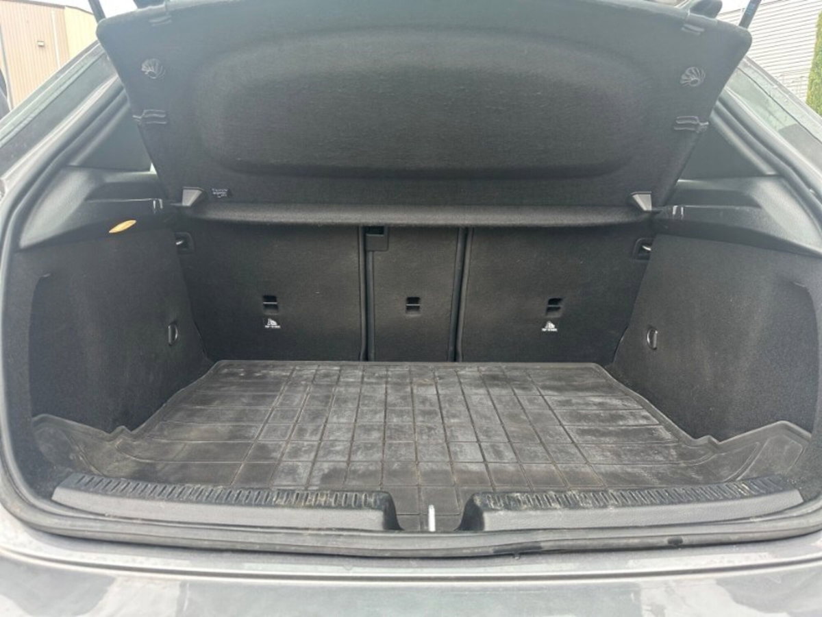 Mercedes-Benz Classe A 180 d Automatic Sport (12)