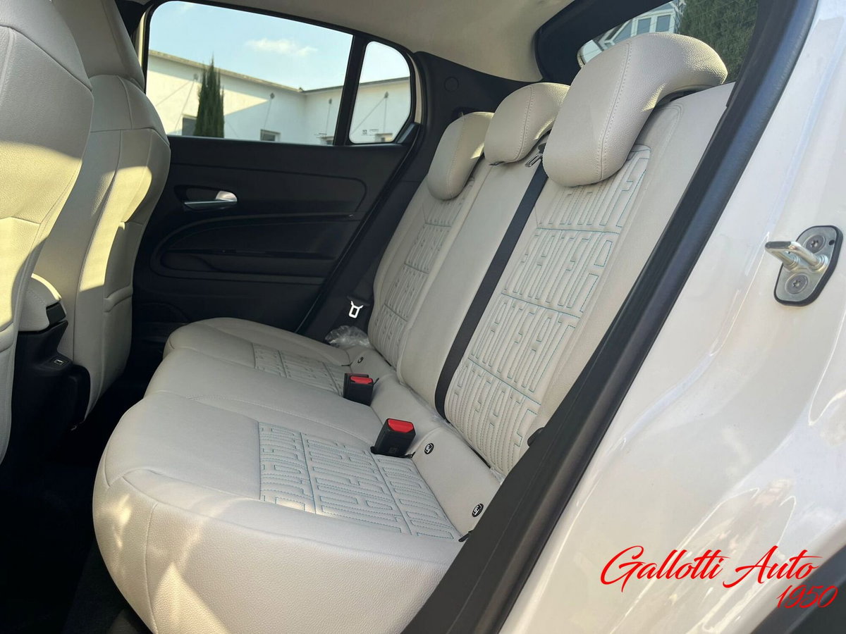 Fiat 600 1.2 hybrid La Prima II 110cv auto (14)