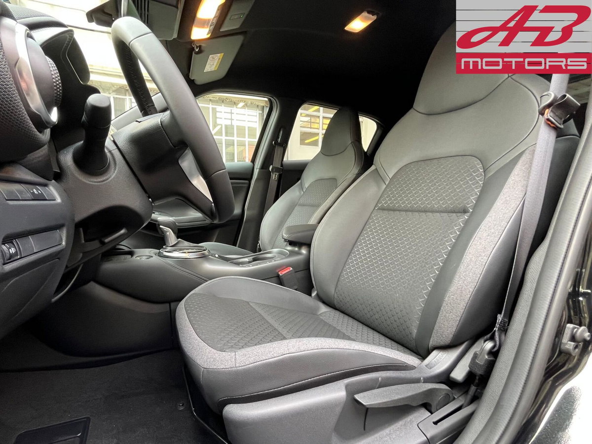 Nissan Juke 1.6 hev N-Connecta (10)