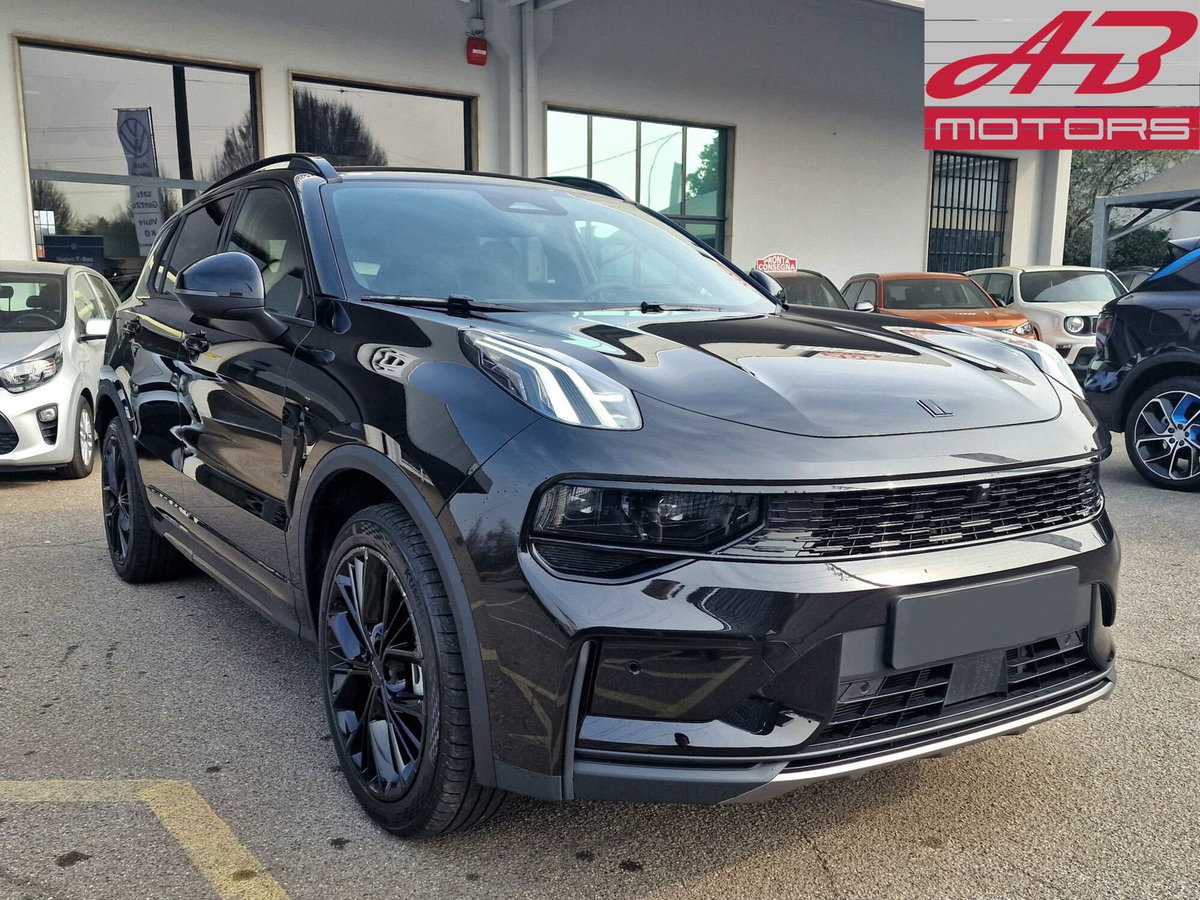 Lynk & Co 01 01 1.5 td phev Core auto (3)