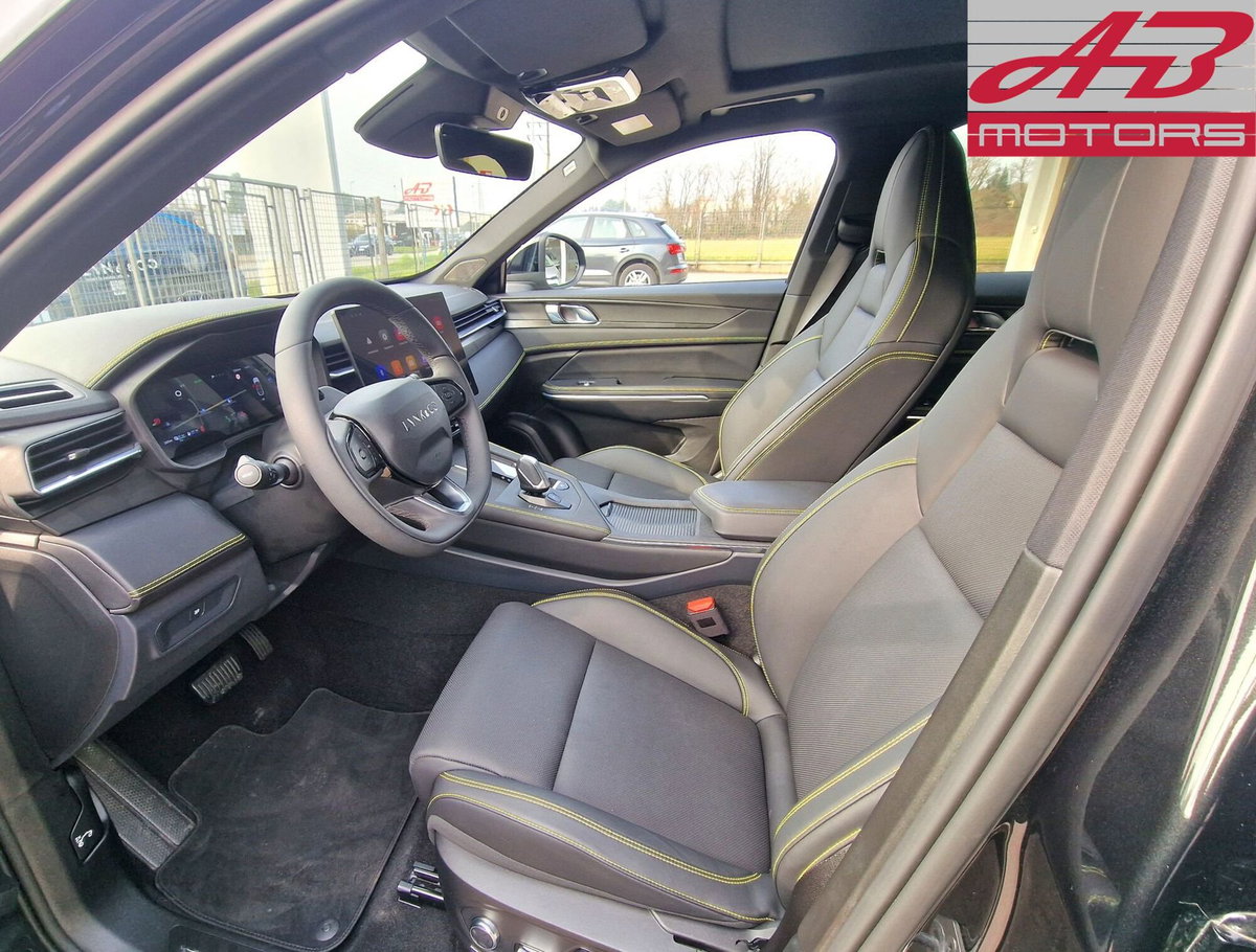 Lynk & Co 01 01 1.5 td phev Core auto (9)