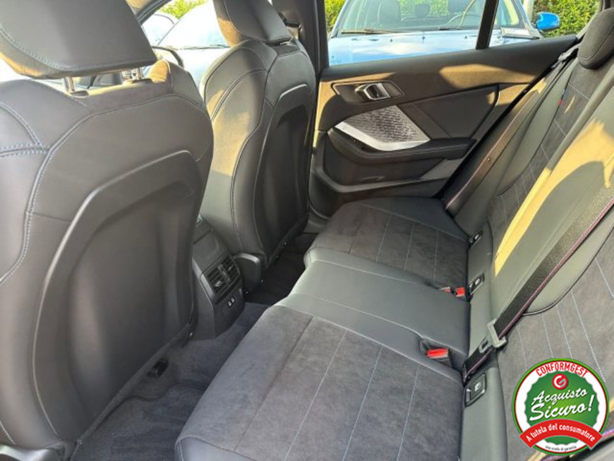 BMW Serie 1 120 48V MSport Pro auto (14)