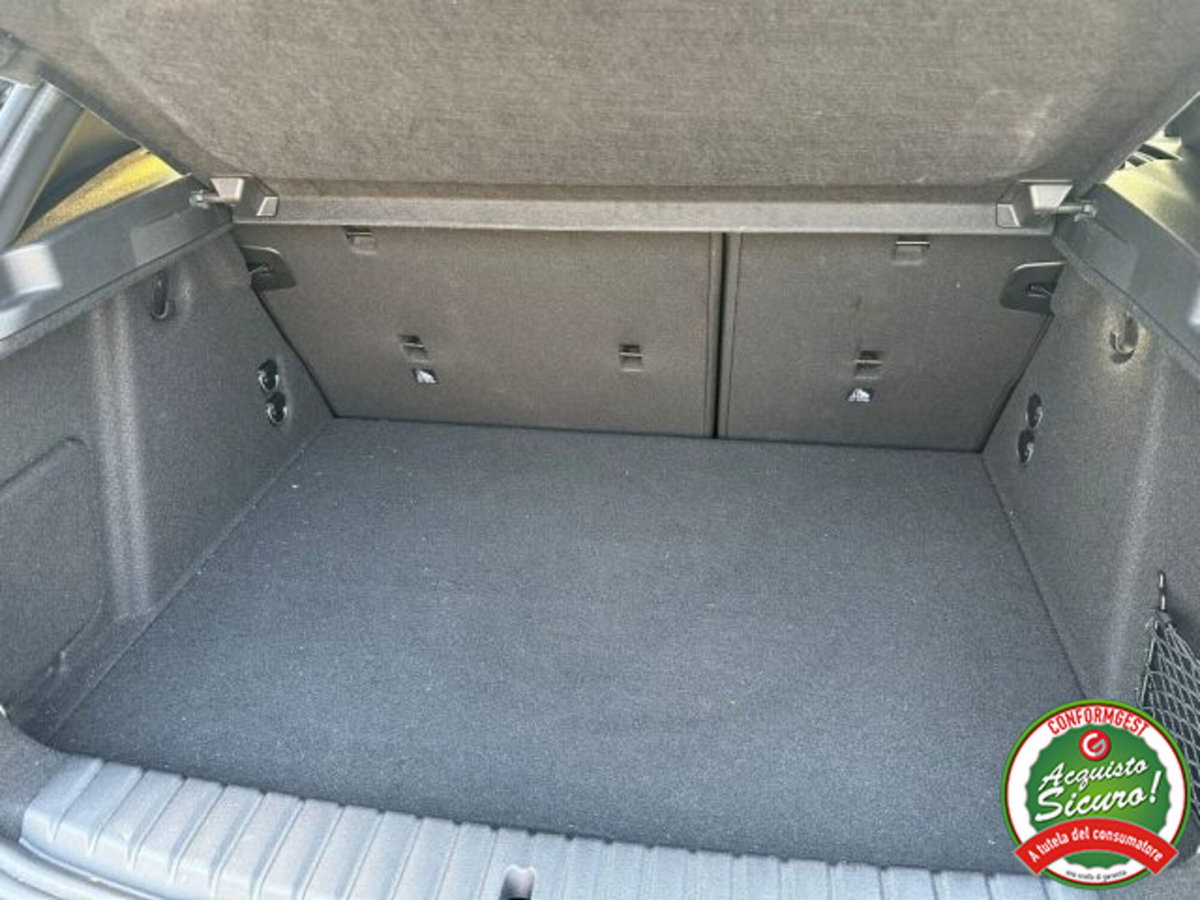 BMW Serie 1 120 48V MSport Pro auto (17)