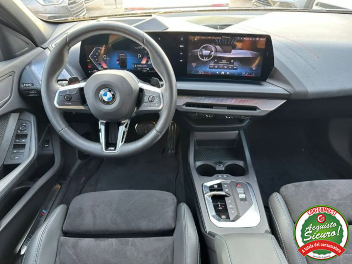 BMW Serie 1 120 48V MSport Pro auto (19)