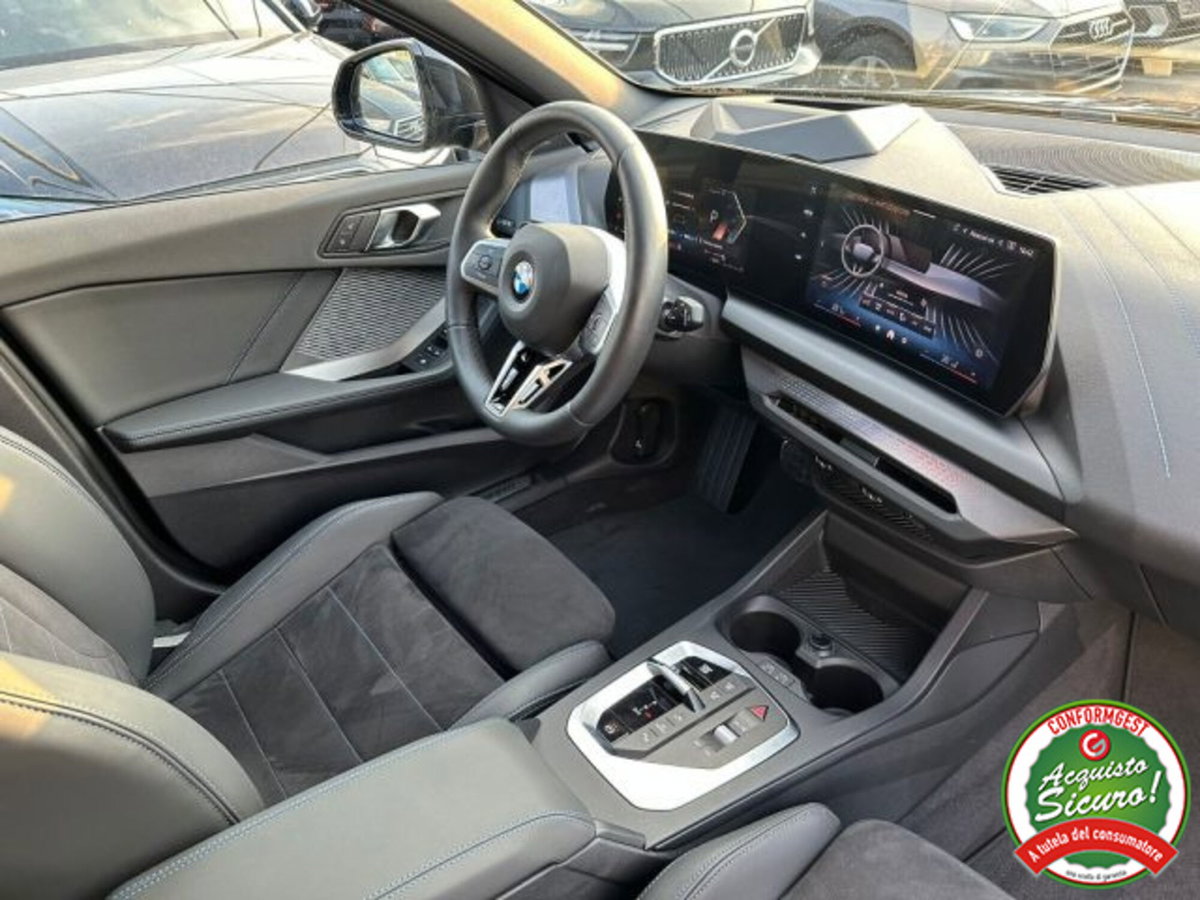 BMW Serie 1 120 48V MSport Pro auto (20)