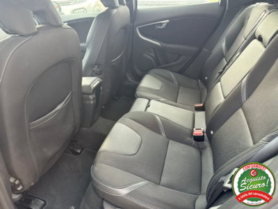 Volvo V40 D2 Geartronic Plus (11)