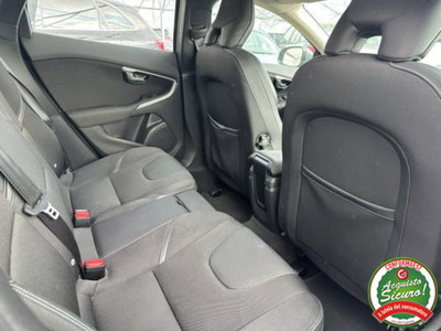 Volvo V40 D2 Geartronic Plus (14)